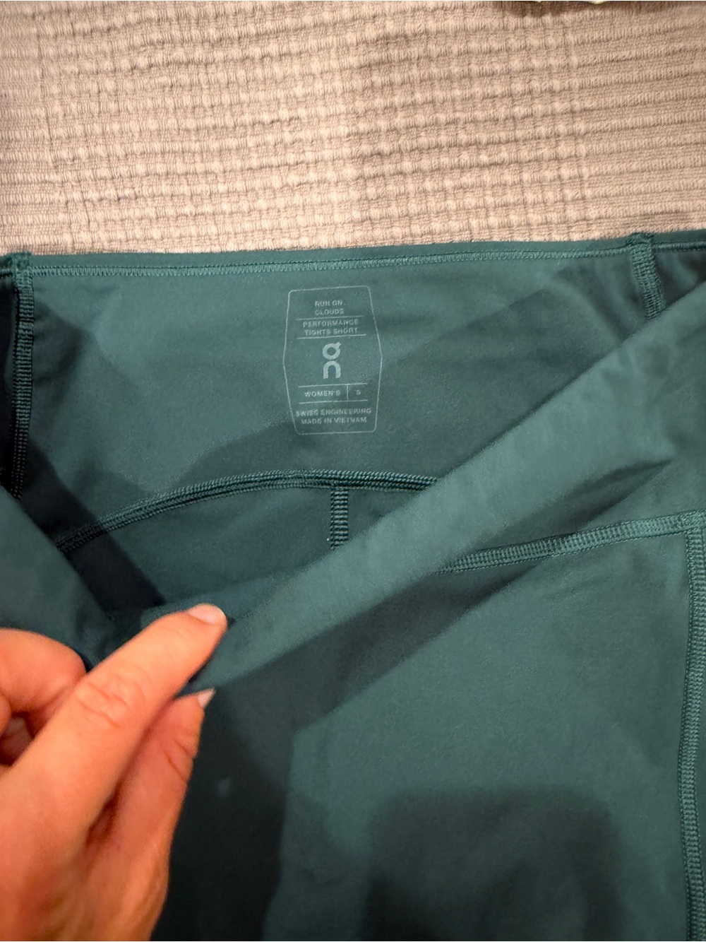 On Running Teal High-Rise Bike Shorts with Side Pocket - Picture 3 of 6